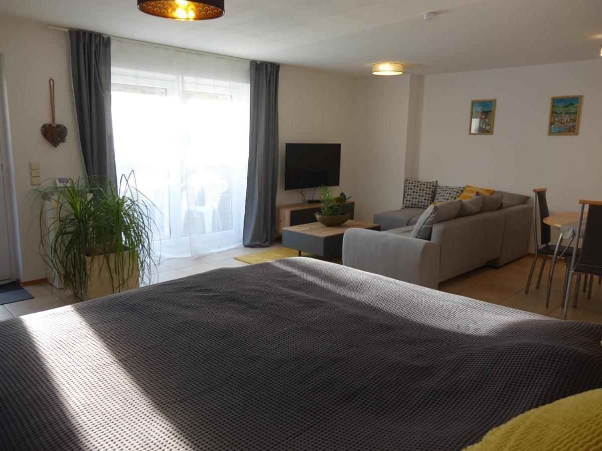Exclusive Cozy Apartment In The Heart Of Franconia Gaukonigshofen Esterno foto